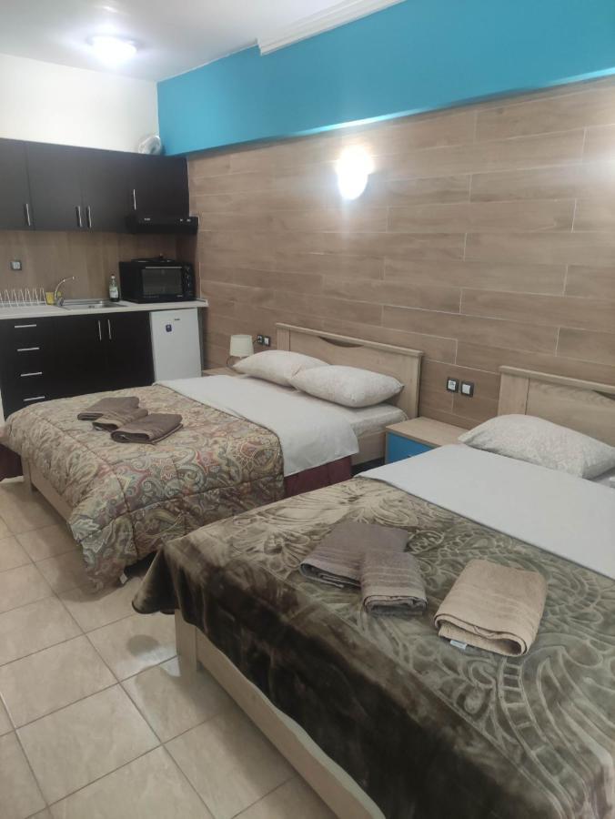 G M 3 Rooms Kentpo In The Heart Of The City Larissa Exterior photo
