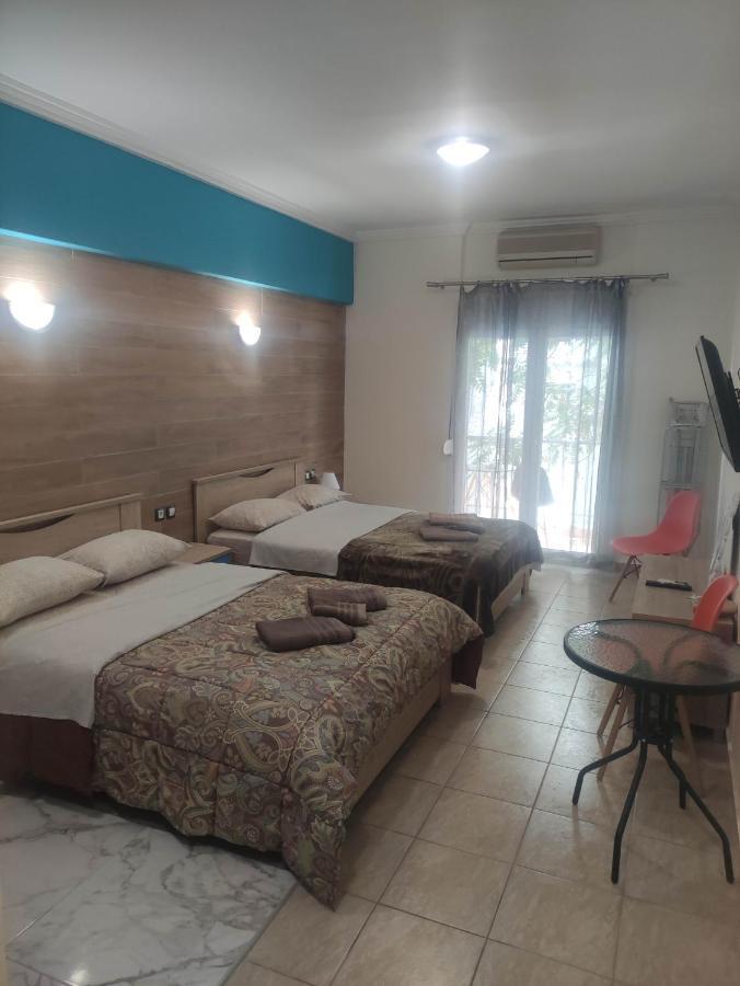 G M 3 Rooms Kentpo In The Heart Of The City Larissa Exterior photo